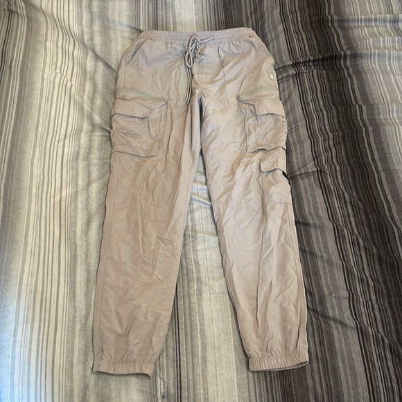UO cargo pants - Picture 1 of 3